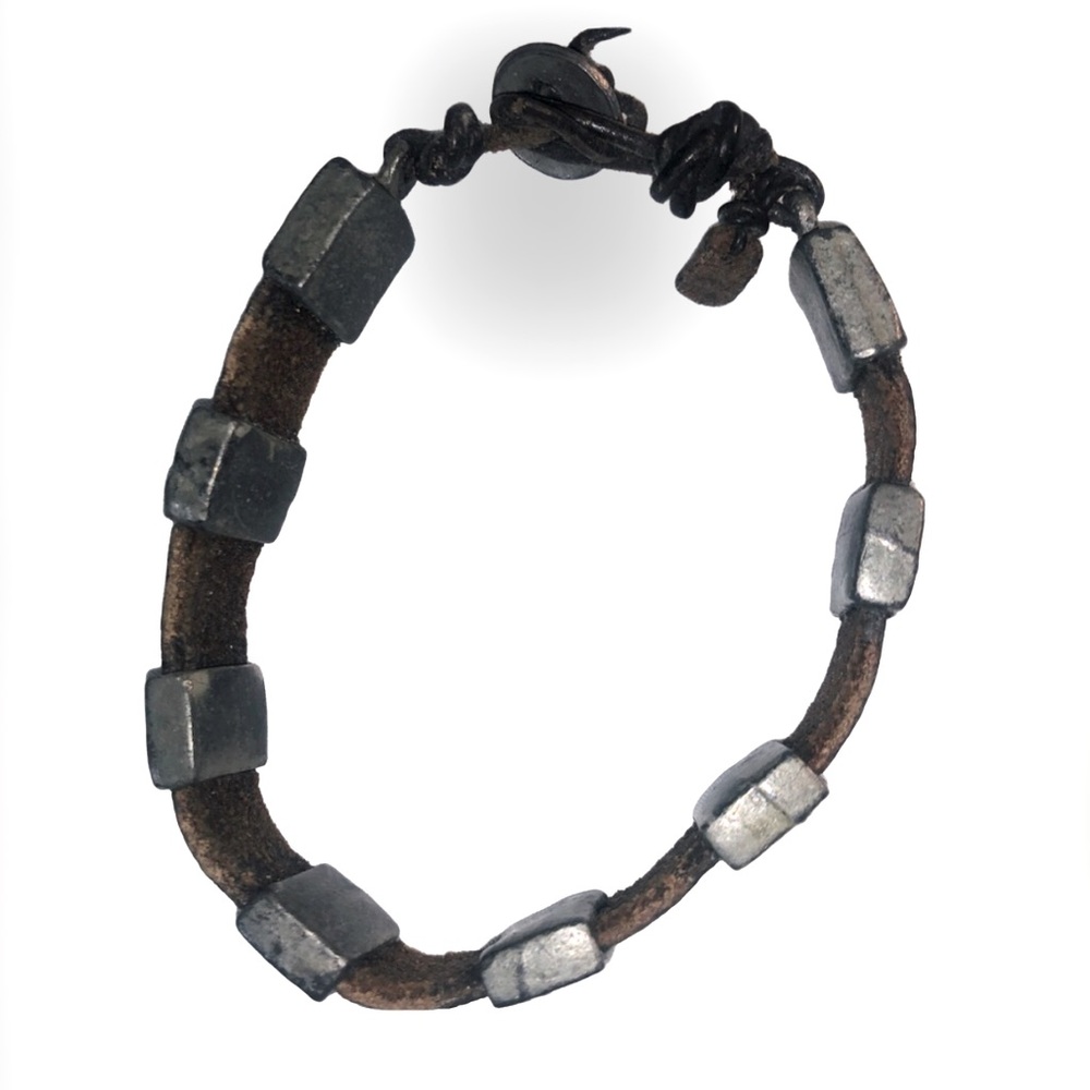 Men's Nice Silver & Leather Bracelet.